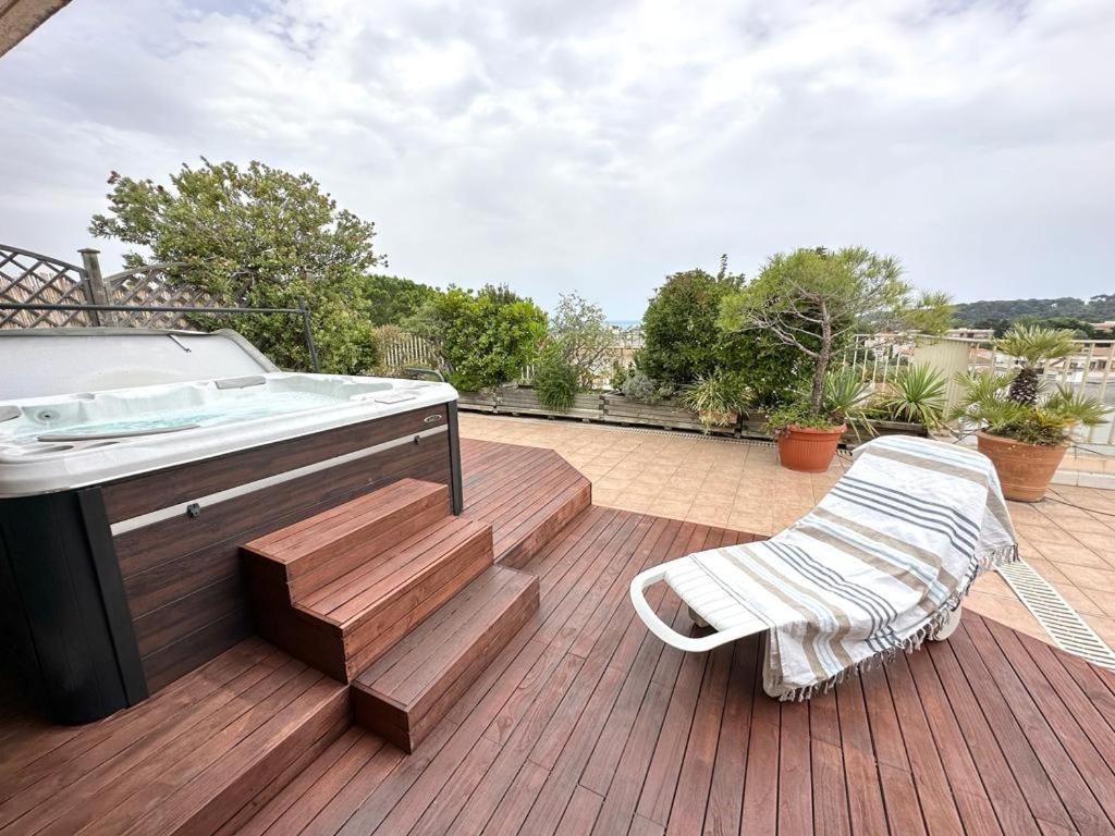 Apartamento Panoramic Sea View Penthouse With Jacuzzi And 450 Sqm Terrace Antibes Exterior foto