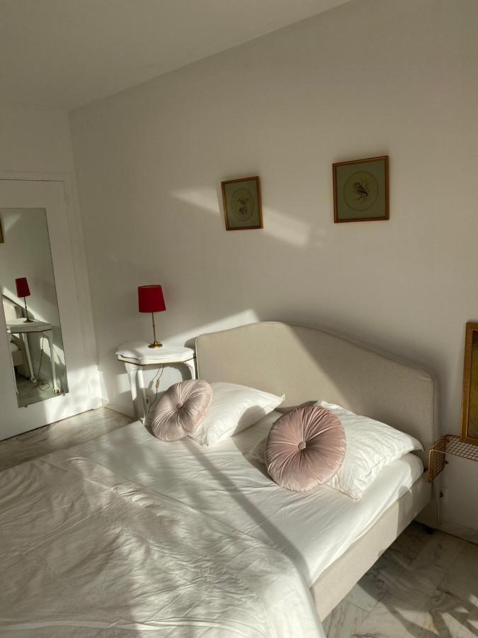 Apartamento Panoramic Sea View Penthouse With Jacuzzi And 450 Sqm Terrace Antibes Exterior foto